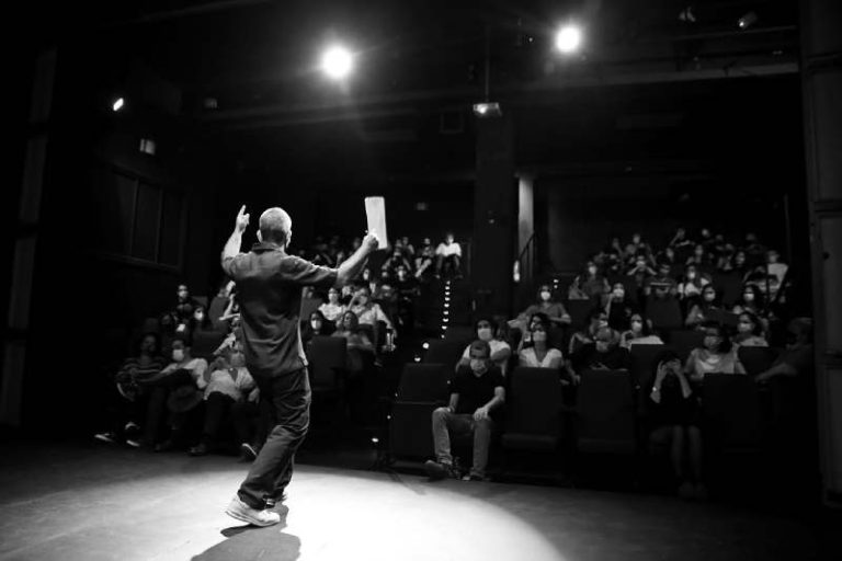 Semana de la Poesía en el Teatro de la Estación
