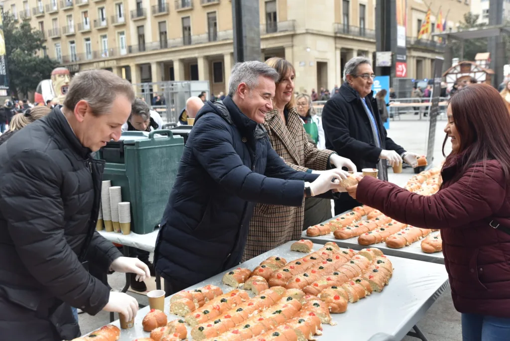 Festividad de San Valero con 20.000 raciones de roscón, música, jornada de puertas abiertas y actividades infantiles