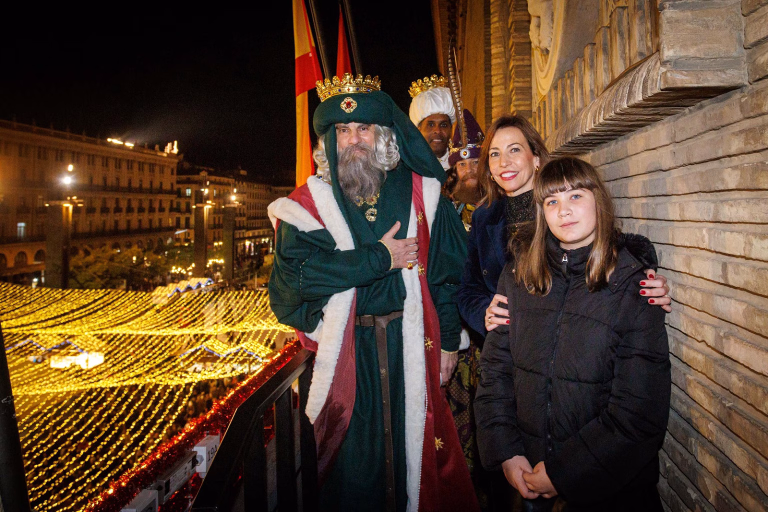 La Cabalgata de Reyes llena de ilusión las calles de Zaragoza