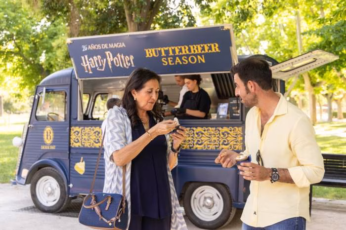 Magia y cerveza de mantequilla: el universo Harry Potter llega al Parque Grande de Zaragoza